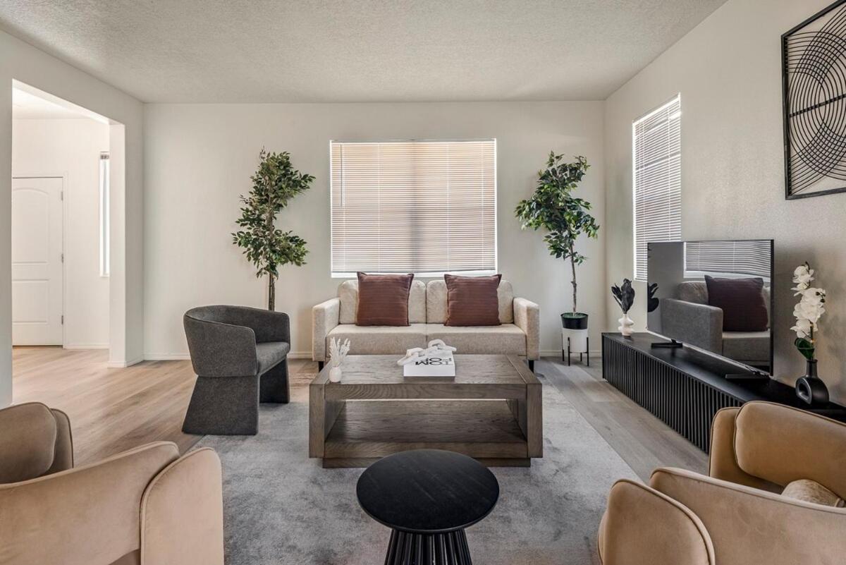 Modern Home 3Br Next To Airport & Netflix Albuquerque Exteriör bild